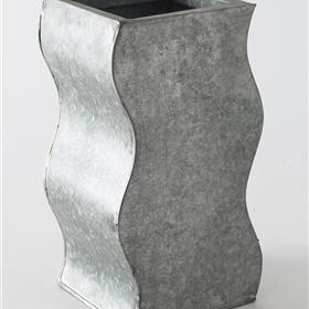 fwthumbSilver curved vase.jpg